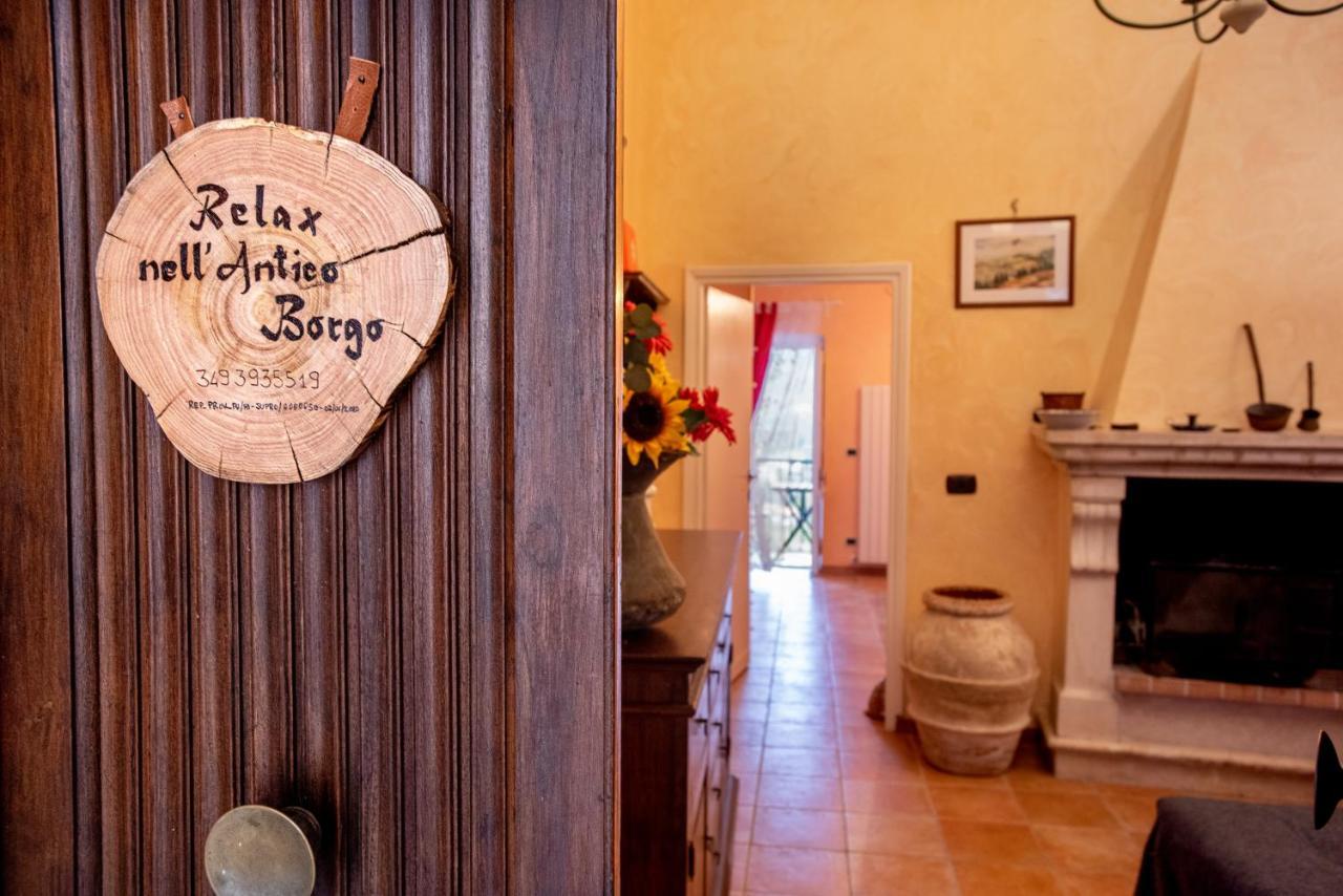 Relax Nell' Antico Borgo Villa Casperia Exterior photo